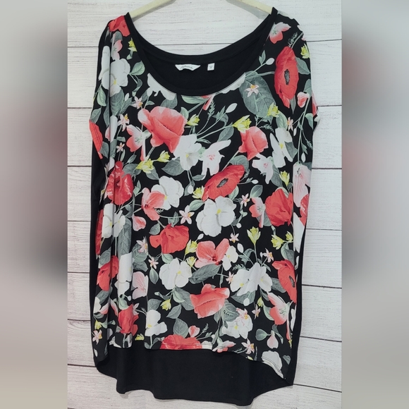 Nwot Reitmans floral print sleeveless blouse - Picture 3 of 10